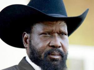 سيلفا كير رئيس جنوب السودان يقيل الحكومة